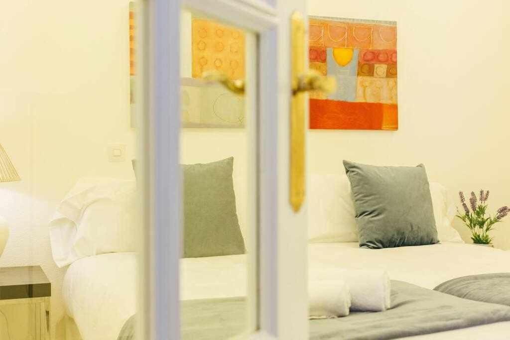 Apartamento Boutique Abades Севилья Экстерьер фото