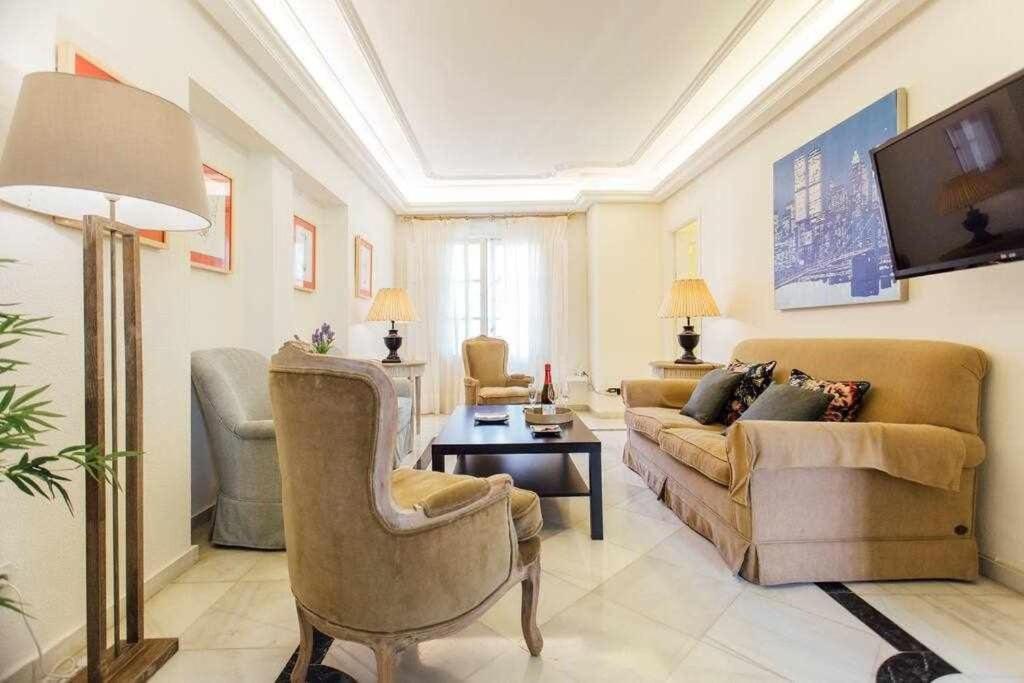 Apartamento Boutique Abades Севилья Экстерьер фото