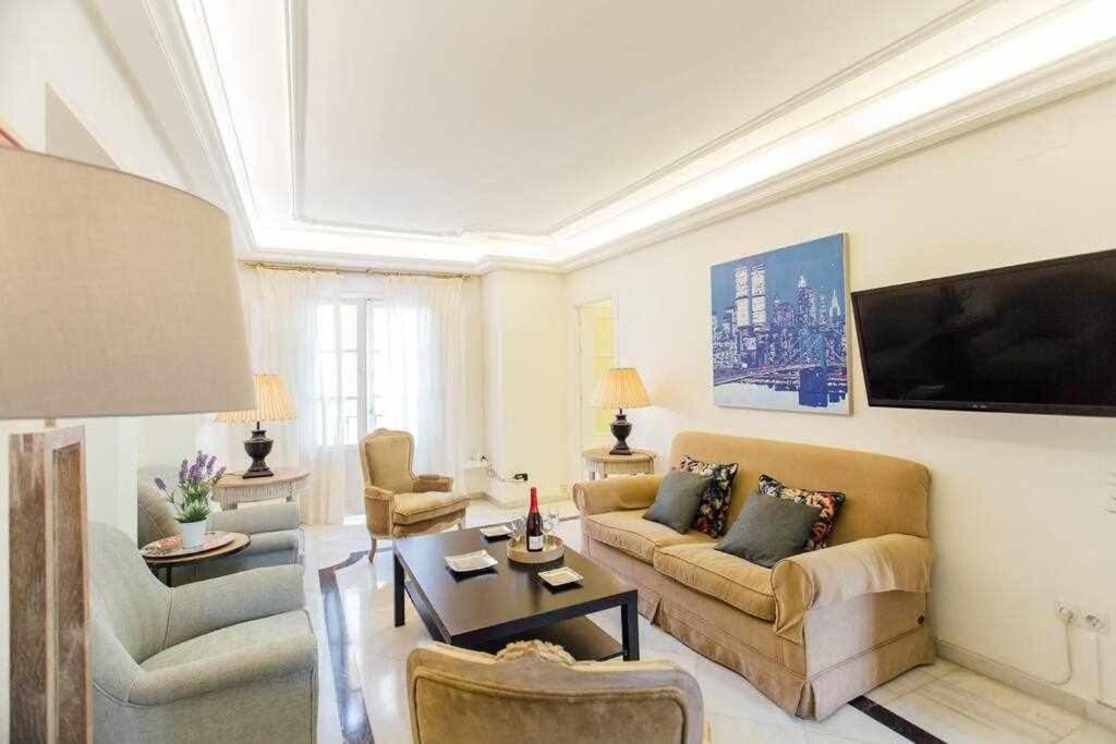 Apartamento Boutique Abades Севилья Экстерьер фото