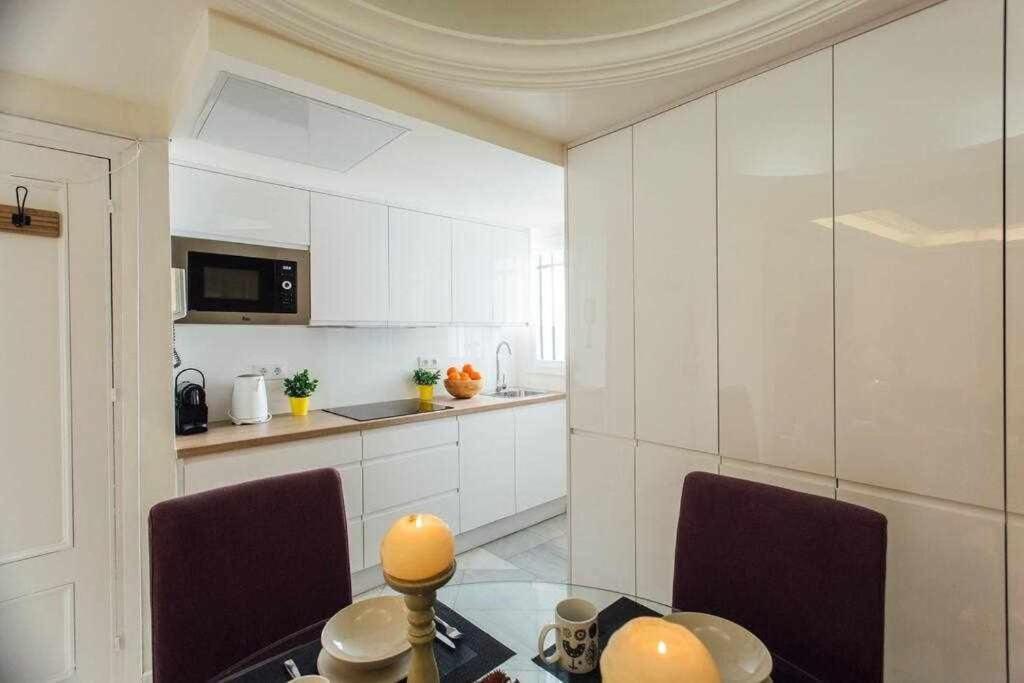 Apartamento Boutique Abades Севилья Экстерьер фото